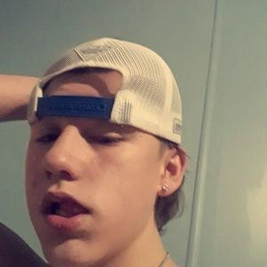 Meet your Posher, Donald